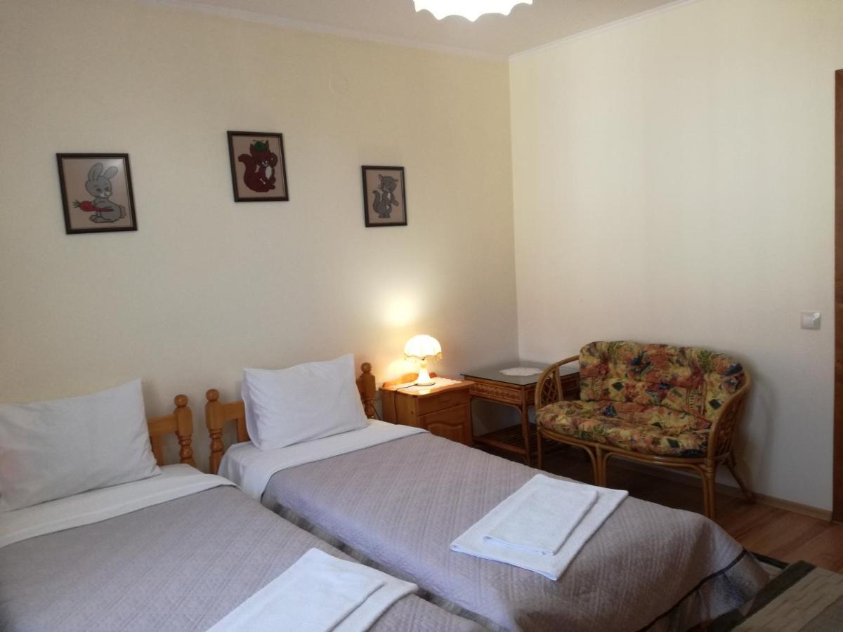 Guest House Benita Ντέβιν Εξωτερικό φωτογραφία