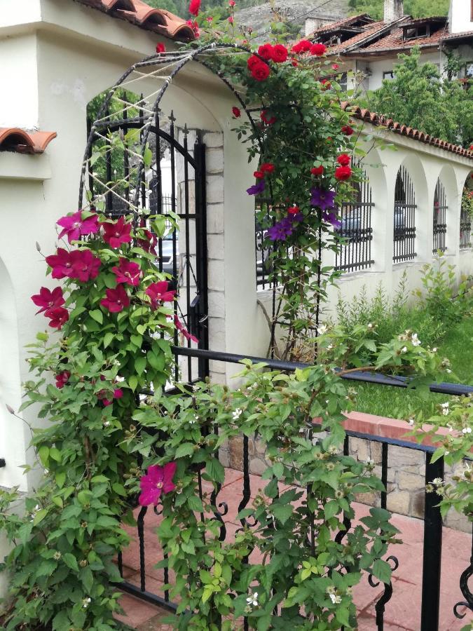Guest House Benita Ντέβιν Εξωτερικό φωτογραφία