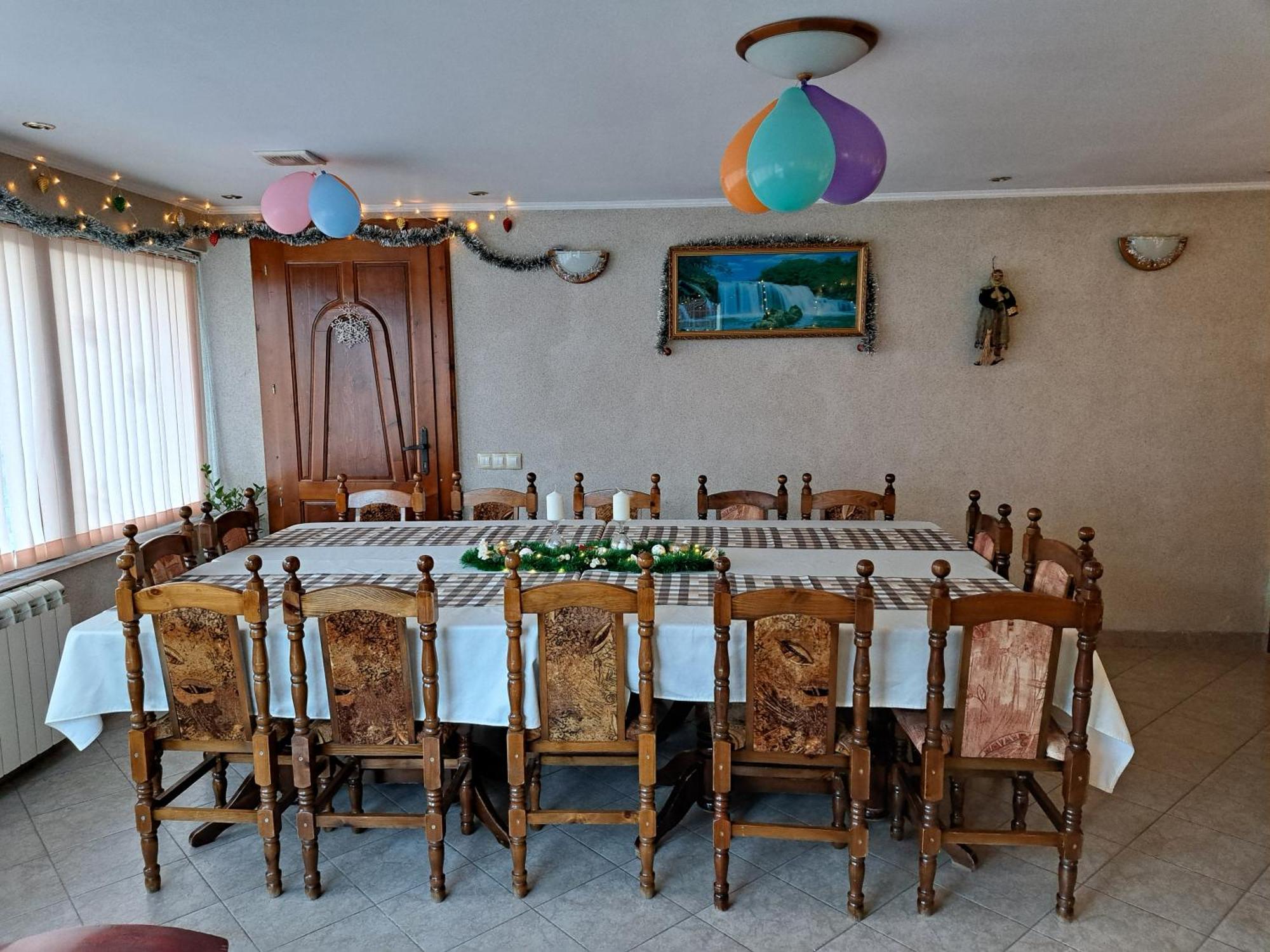 Guest House Benita Ντέβιν Εξωτερικό φωτογραφία