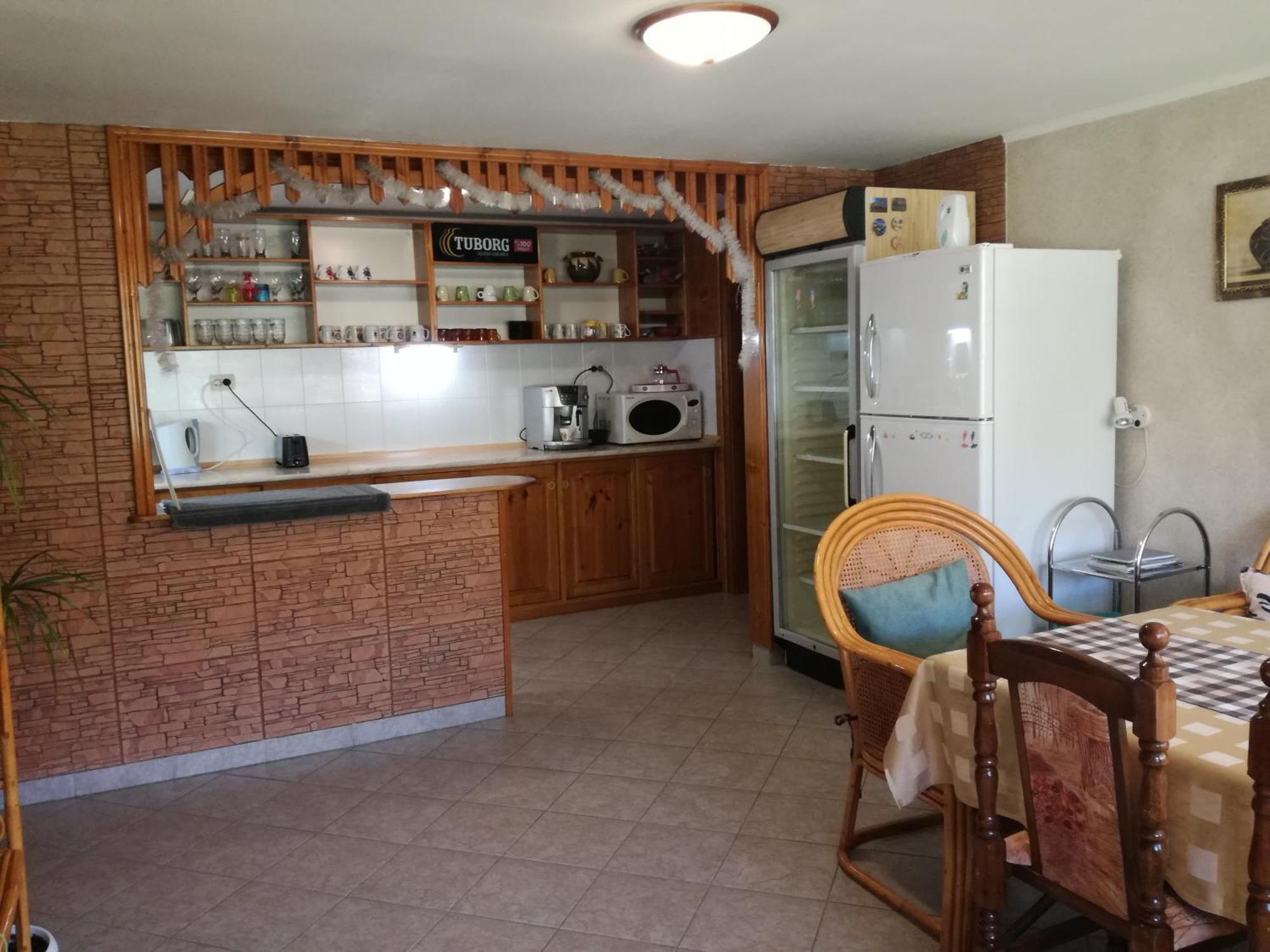 Guest House Benita Ντέβιν Εξωτερικό φωτογραφία