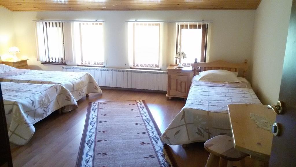 Guest House Benita Ντέβιν Εξωτερικό φωτογραφία